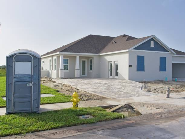 Best Porta potty rental near me  in Hinton, WV